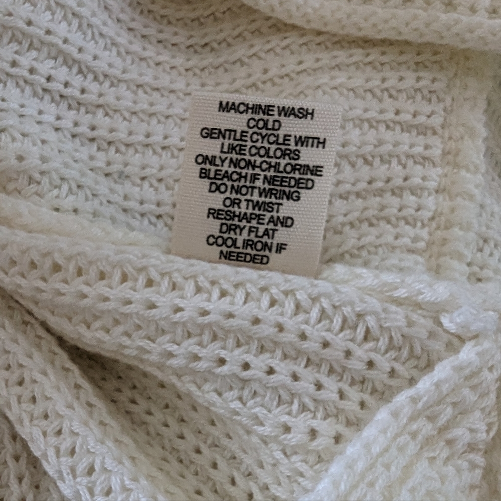 Moon & Madison Sweater - Picture 10 of 10